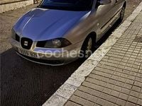 Usado Seat Ibiza Stella 64 CV (47 kW) 2002 Gris / plata Utilitario