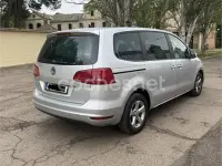 Usado VW Sharan Sport 140 CV (102 kW) 2011 Gris / plata Monovolumen