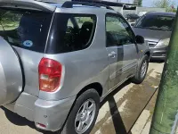 Usado Toyota RAV4 Luna 125 CV (91 kW) 2001 Gris / plata SUV