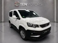 Usado Peugeot Rifter Active 130 CV (95 kW) 2020 Blanco Monovolumen