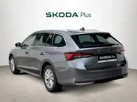 Nuevo Skoda Octavia Selection 150 CV (110 kW) 2026 Gris Familiar
