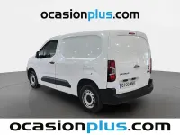 Usado Fiat Doblò 100 CV (73 kW) 2024 Blanco Monovolumen