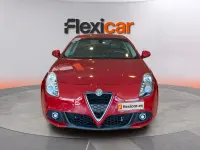 Usado Alfa Romeo Giulietta 120 CV (88 kW) 2017 Rojo Utilitario