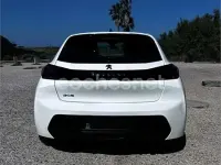 Usado Peugeot 208 Active 100 CV (73 kW) 2021 Blanco Utilitario