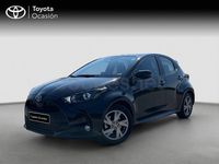 Usado Toyota Yaris Hybrid Active 116 CV (85 kW) 2025 Negro Berlina