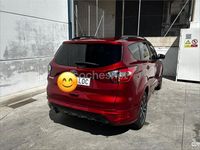Usado Ford Kuga ST-Line 150 CV (110 kW) 2019 Rojo SUV
