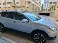 Usado Nissan Qashqai Acenta 106 CV (77 kW) 2011 Gris / plata SUV