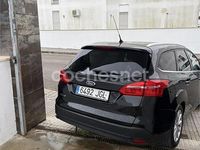 Usado Ford Focus Trend 120 CV (88 kW) 2015 Negro Familiar