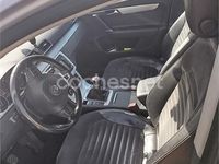 Usado VW Passat Advance 140 CV (102 kW) 2011 Gris / plata Familiar