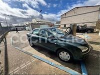 Usado Ford Focus Trend 109 CV (80 kW) 2005 Verde Berlina