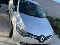 Usado Renault Clio GrandTour Dynamique 90 CV (66 kW) 2013 Gris Familiar