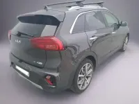 Usado Kia Niro 141 CV (103 kW) 2022 Gris SUV