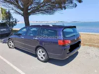 Usado Honda Accord Executive 140 CV (102 kW) 2005 Azul Familiar