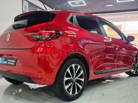Usado Renault Clio V Intens 91 CV (66 kW) 2021 Rojo Berlina