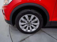 Usado VW T-Roc Advance 116 CV (85 kW) 2021 Rojo SUV