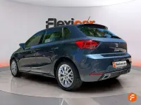 Usado Seat Ibiza FR 110 CV (80 kW) 2022 Gris Utilitario