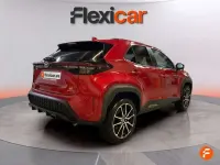Używany Toyota Yaris Cross Sport 132 KM (97 kW) 2025 Czerwony SUV