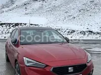Usado Seat Leon FR 150 CV (110 kW) 2025 Rojo Berlina