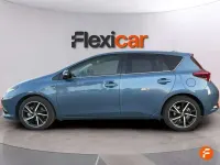 Usado Toyota Auris Hybrid Active 136 CV (100 kW) 2018 Azul Utilitario
