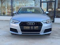 Usado Audi A4 Advanced 150 CV (110 kW) 2017 Gris / plata Berlina