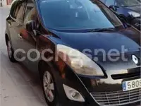 Usado Renault Grand Scénic II Dynamique 105 CV (77 kW) 2009 Negro Monovolumen