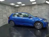 Usado VW Polo Life 95 CV (69 kW) 2022 Azul Utilitario