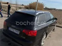 Usado Audi A4 140 CV (102 kW) 2007 Negro Familiar