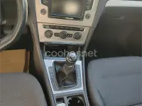 Usado VW Golf VII Advance 110 CV (80 kW) 2016 Azul Familiar