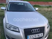 Usado Audi A3 Sportback Attraction 140 CV (102 kW) 2011 Gris / plata Utilitario