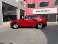 Usado Alfa Romeo Stelvio Executive 192 CV (141 kW) 2019 Rojo SUV