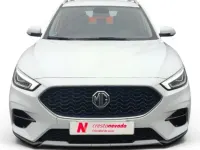 Usado MG ZS Luxury 111 CV (81 kW) 2022 Blanco SUV