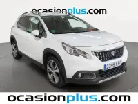 Usado Peugeot 2008 Allure 110 CV (80 kW) 2018 Blanco SUV