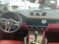 Usado Porsche Cayenne E-Hybrid Coupe 462 CV (339 kW) 2020 Gris / plata SUV