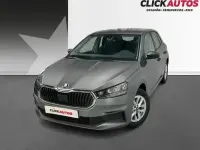 Usado Skoda Fabia Essence 80 CV (58 kW) 2025 Plata Utilitario