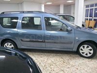 Usado Dacia Logan Ambiance 70 CV (51 kW) 2010 Azul Familiar