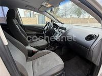 Usado Seat Altea Stylance 105 CV (77 kW) 2005 Blanco Monovolumen