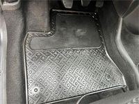 Usado Citroën Grand C4 Picasso Seduction 112 CV (82 kW) 2013 Gris / plata Monovolumen