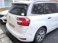 Usado Citroën Grand C4 Picasso Intensive 165 CV (121 kW) 2015 Blanco Monovolumen