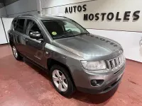 Usado Jeep Compass Limited 136 CV (100 kW) 2012 Gris / plata SUV