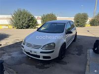 Usado VW Golf IV 130 CV (95 kW) 2004 Blanco Familiar