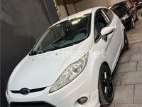 Usado Ford Fiesta 95 CV (69 kW) 2011 Blanco Utilitario