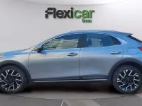 Usado Kia XCeed 140 CV (102 kW) 2024 Gris SUV