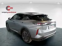 Usado Omoda 9 537 CV (394 kW) 2025 Gris / plata SUV