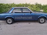 Usado Ford Granada 114 CV (83 kW) 1982 Azul Berlina