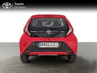 Usado Toyota Aygo X-play 72 CV (52 kW) 2021 Rojo Utilitario