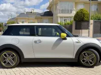 Begagnad Mini Cooper SE 135 kW (184 HK) 2021 Grå Halvkombi