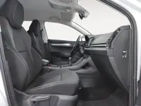 Usado Skoda Karoq Selection 150 CV (110 kW) 2025 Blanco SUV