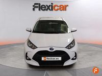 Usado Toyota Yaris Hybrid Business Edition 116 CV (85 kW) 2022 Blanco Berlina