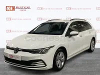 Usado VW Golf VIII Life 115 CV (84 kW) 2023 Blanco Familiar