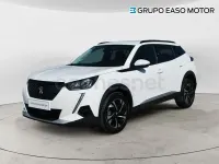 Usado Peugeot 2008 Allure Turbo 100 CV (73 kW) 2020 Blanco SUV